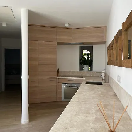 Casa Cecilia - Belvedere Al Porto Vecchio * بورتو كيرفو